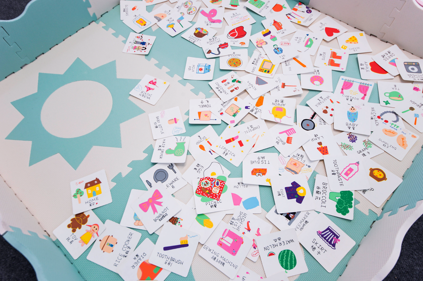 Installation: Flash Cards (Girls), 2018